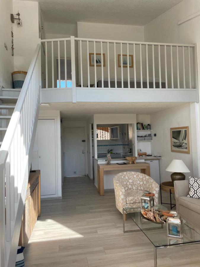 Apartment Port Grimaud Exterior photo